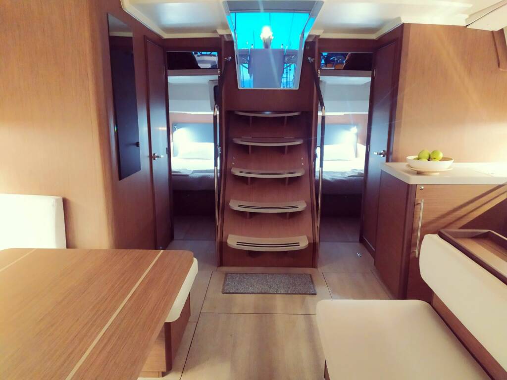Oceanis 51.1 Infinity