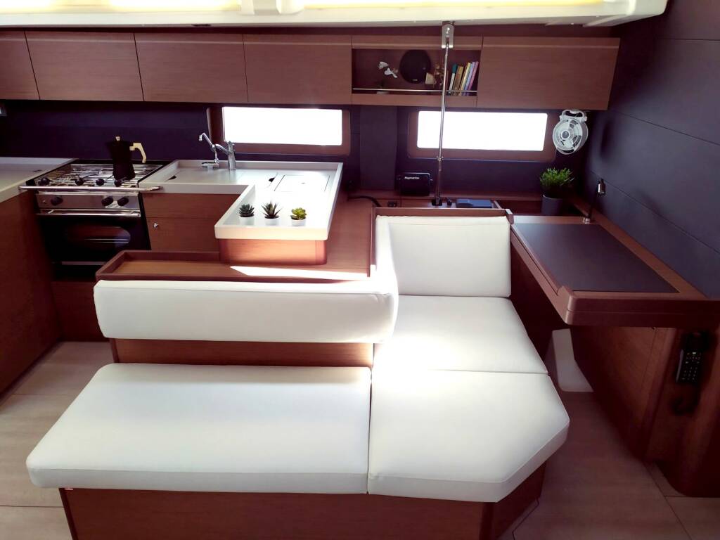 Oceanis 51.1 Infinity