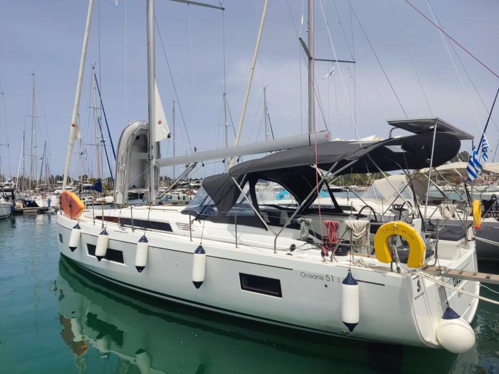 Oceanis 51.1 DALIA (generator, air condition, watermaker, solar panels, WIFI included in the price, 1 SUP free of charge)