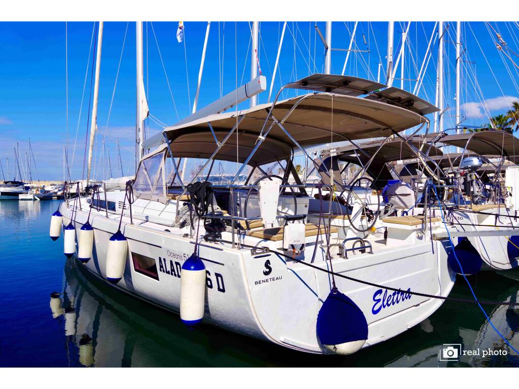 Oceanis 51.1 • Elettra -  Water maker, Solar Panel