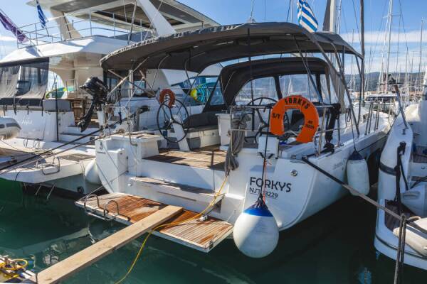Oceanis 51.1 • Forkys