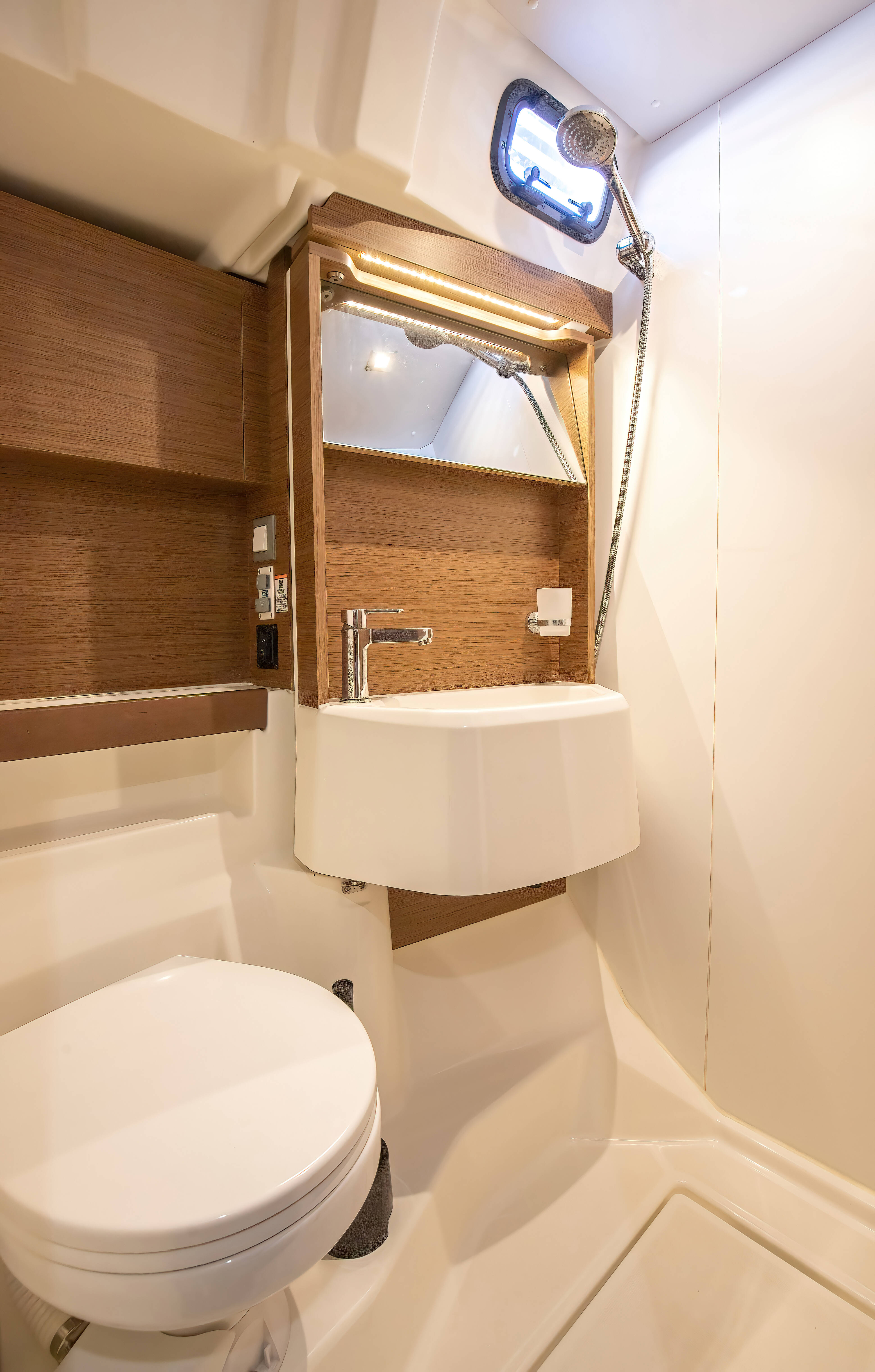 Oceanis 51.1 Hybris - Standard Line