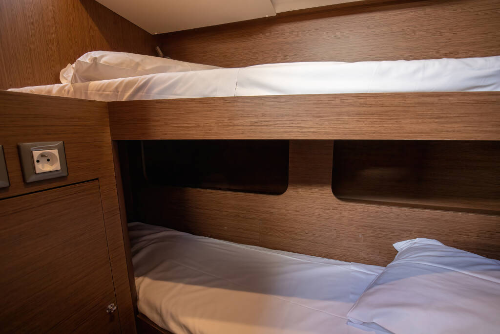 Oceanis 51.1 Hybris - Standard Line