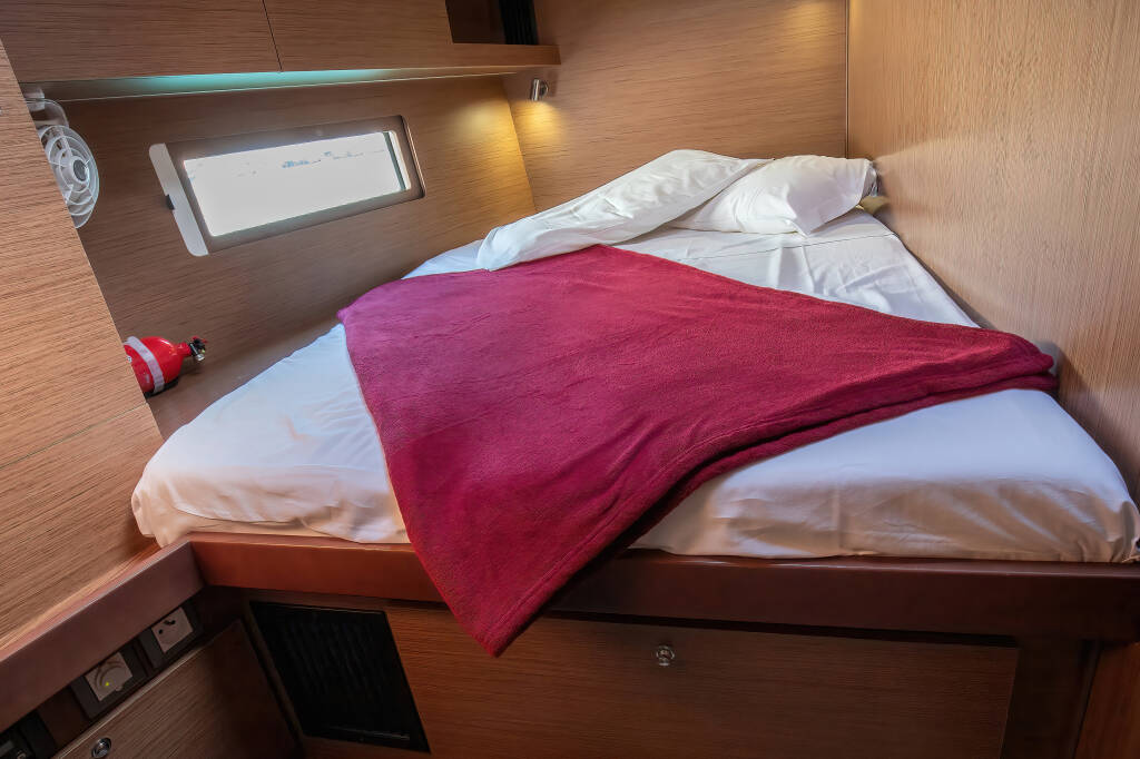 Oceanis 51.1 Hybris - Standard Line