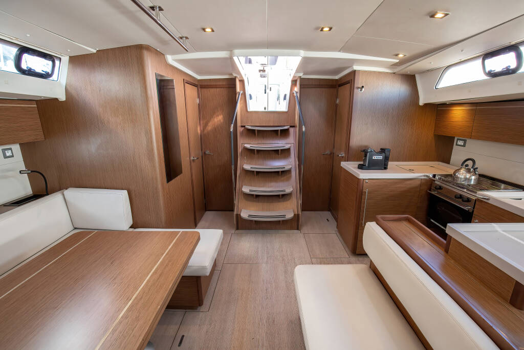 Oceanis 51.1 Hybris - Standard Line