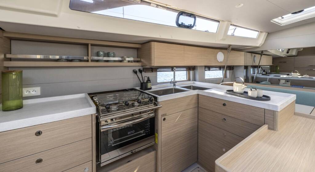 Oceanis 52 Isola Bianca