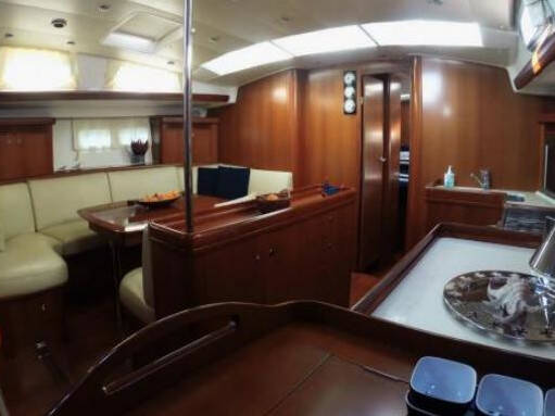 Oceanis 523 Clipper Blue Magic