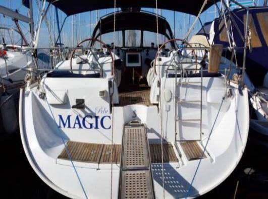 Oceanis 523 Clipper Blue Magic