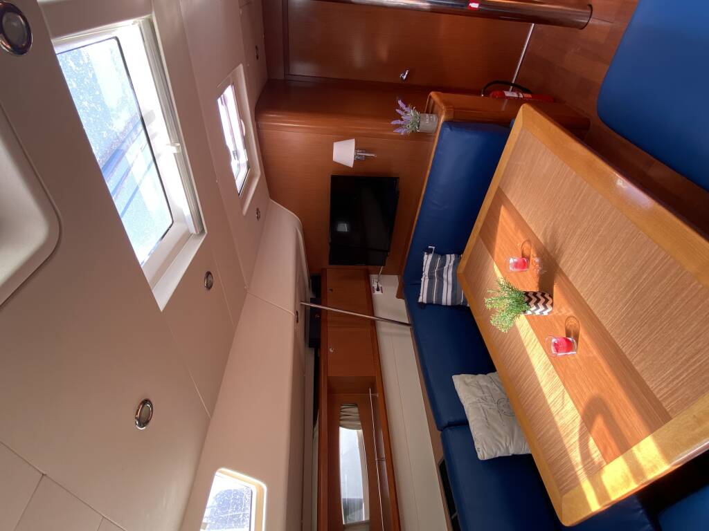 Oceanis 54 Valasia