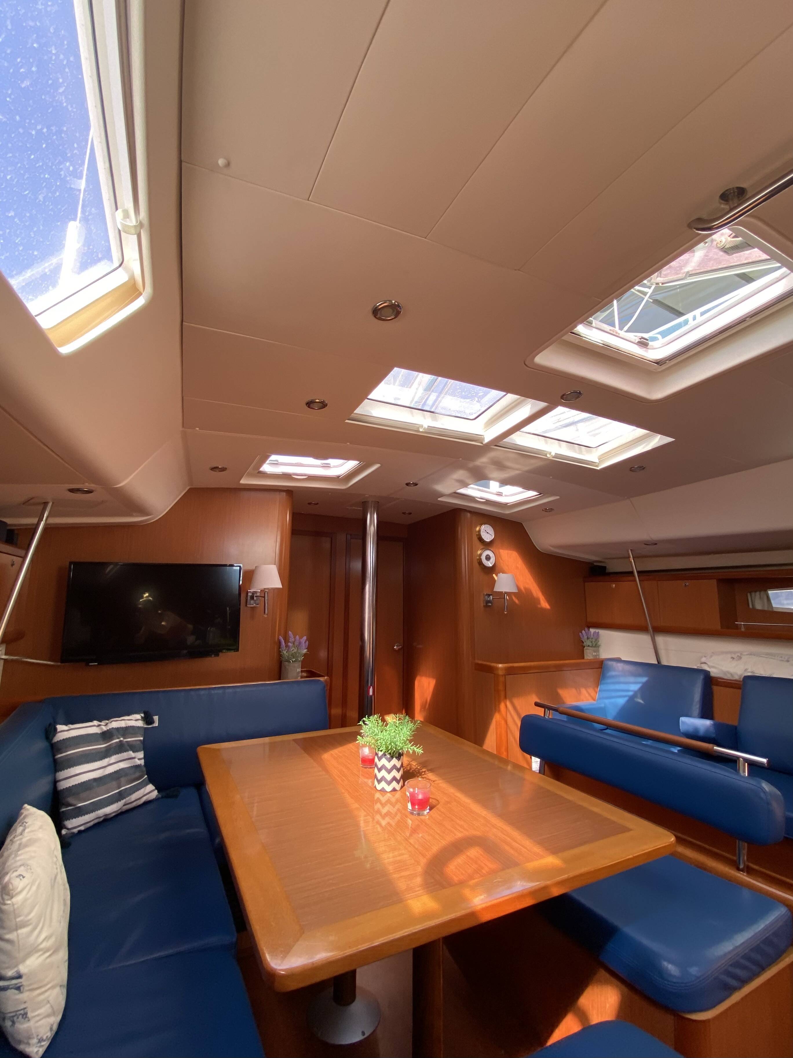 Oceanis 54 Valasia