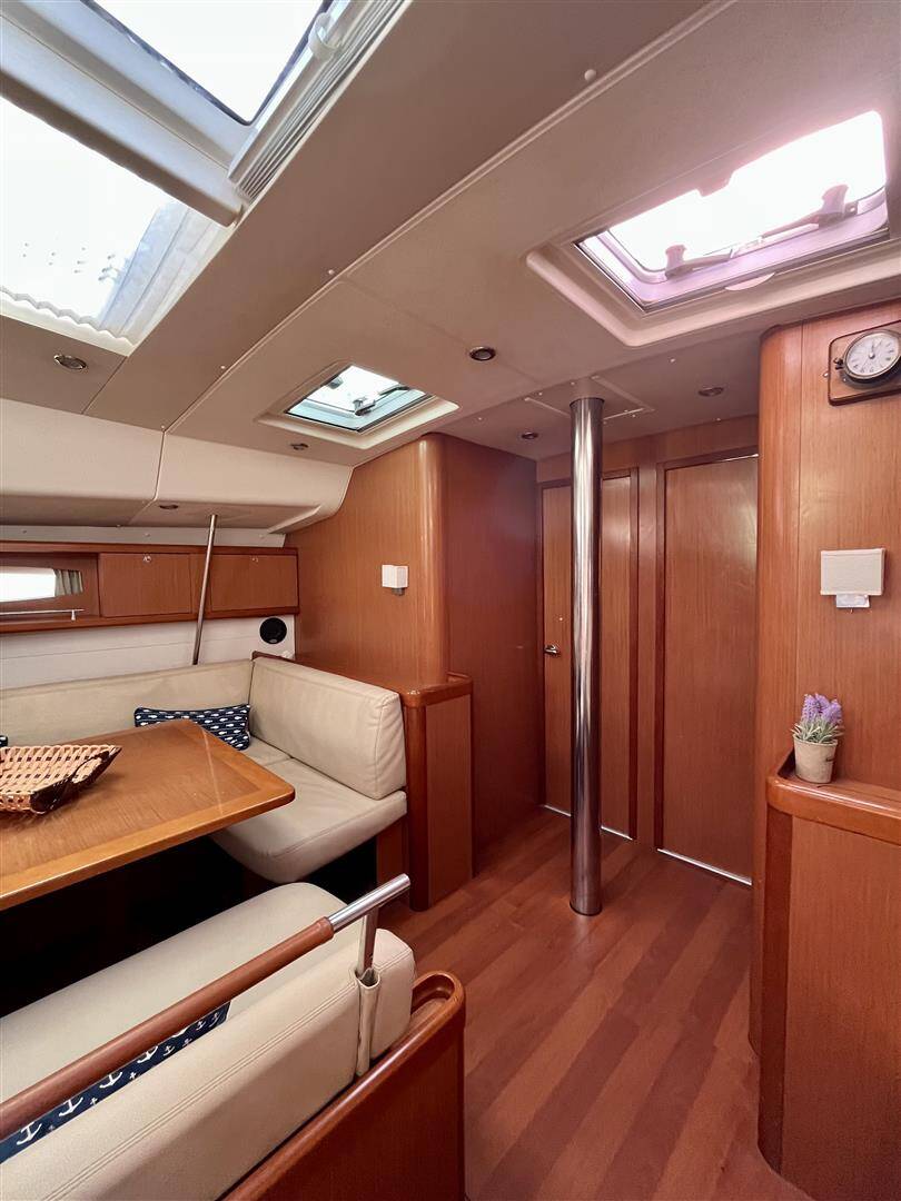 Oceanis 54 Maistra