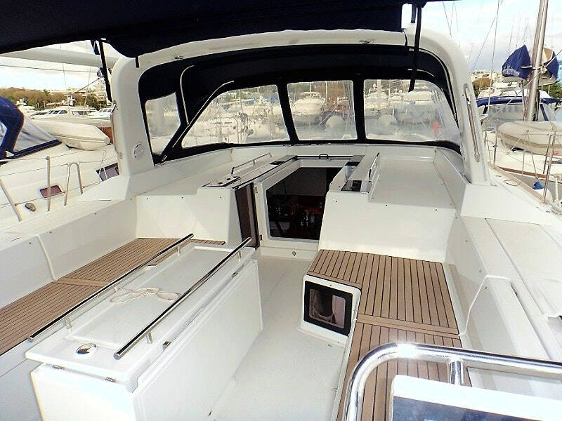 Oceanis 55 LUCKY TRADER (generator, air condition, premium blue hull, 1 SUP free of charge)