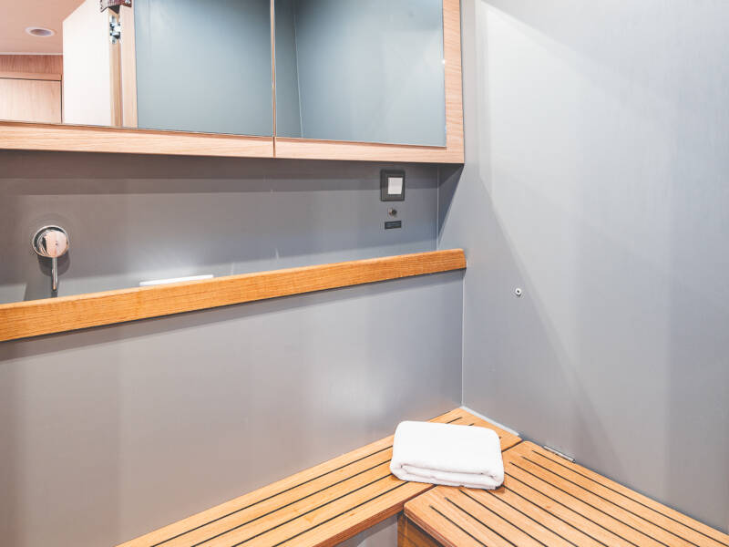 Oceanis 55.1 Axis Mundi A/C-GEN-SOLAR-ELEC.WC
