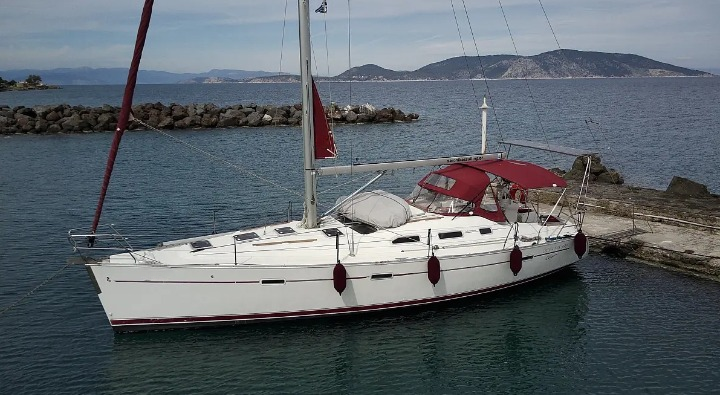 Oceanis Clipper 393 • Crete