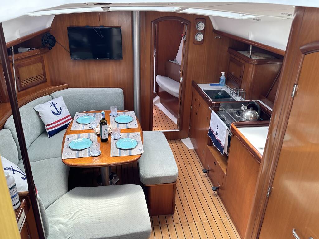 Oceanis Clipper 393 ARGO