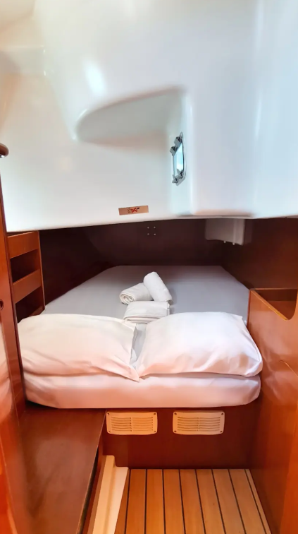 Oceanis Clipper 411 Erika