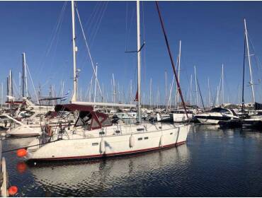 Oceanis Clipper 411 • Nemesis