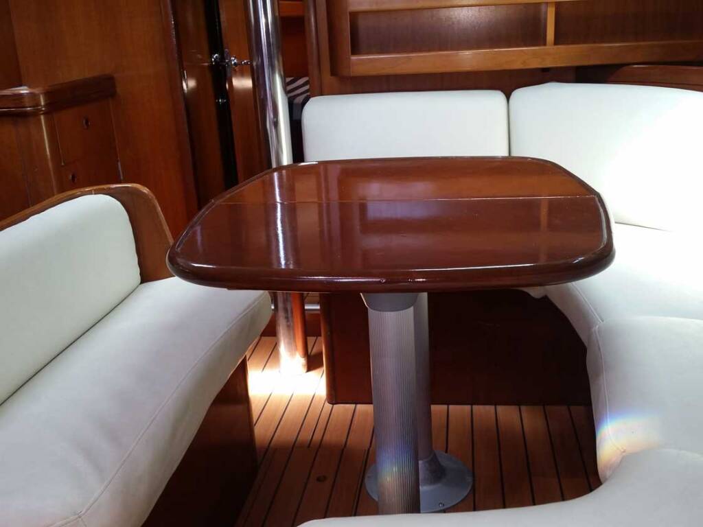 Oceanis Clipper 411 Nemesis