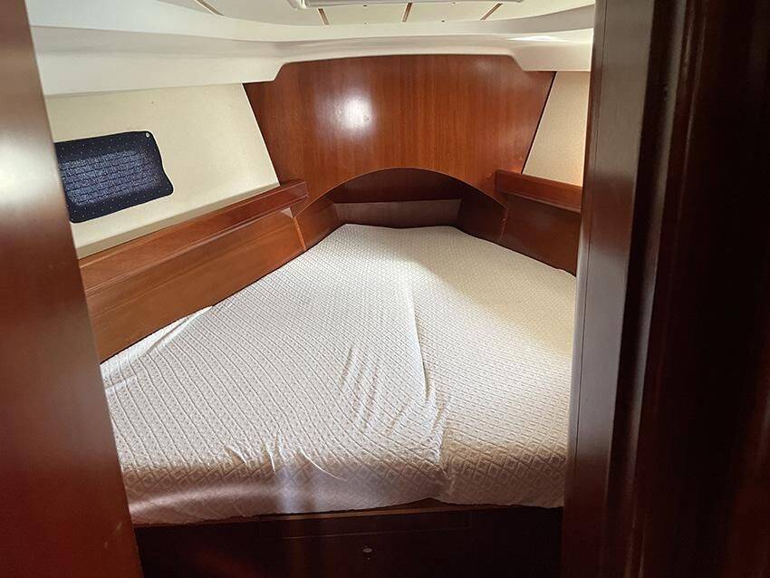 Oceanis Clipper 423 Jazz and Blues