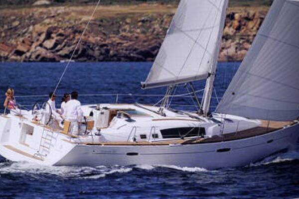 Oceanis Clipper 461 • Rose Runner