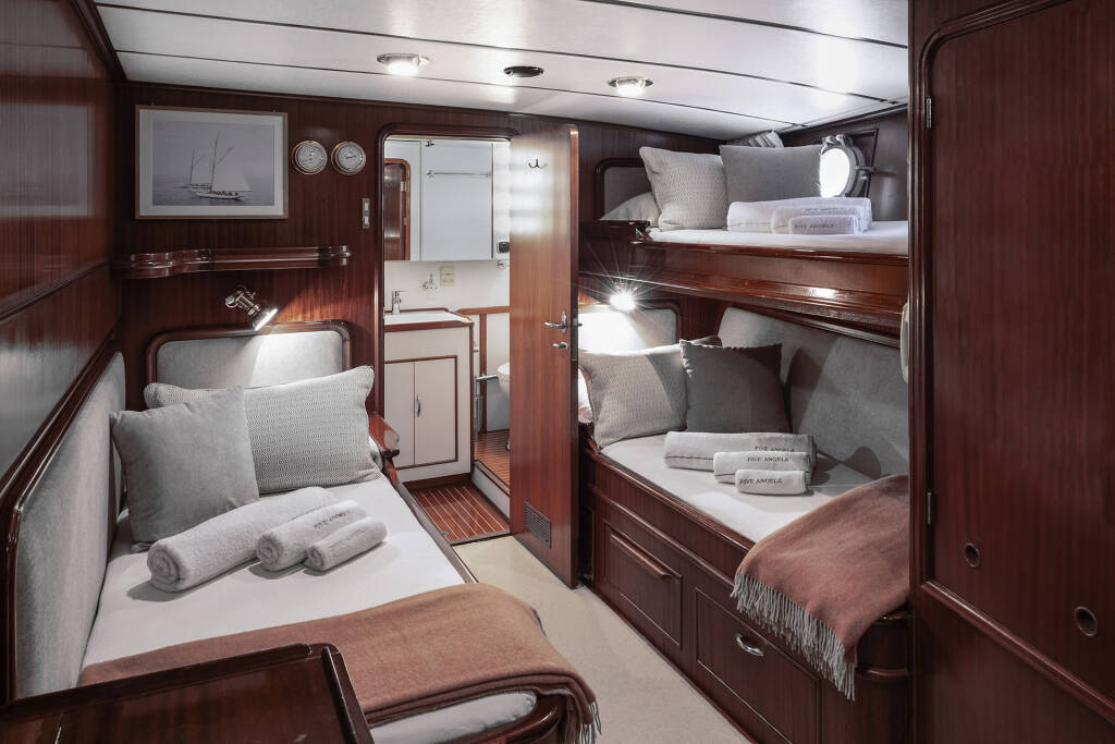 Pacific Class 85 Five Angels - Motor yacht