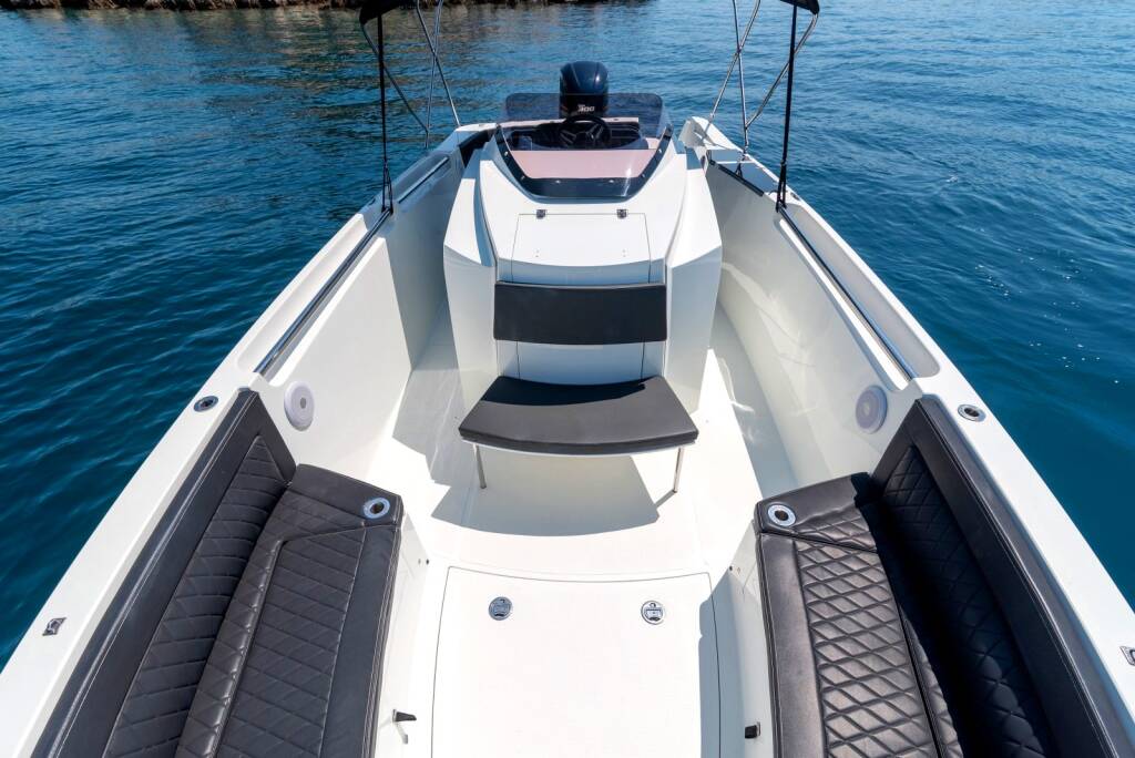 Pacific Craft 27 RX Bahamas