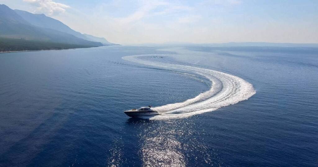 Pearl Sea 56 Silver Arrow