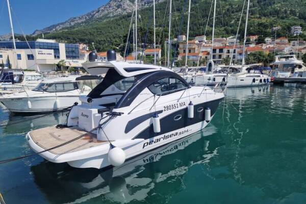 Pearlsea 31 Hard Top • Aero
