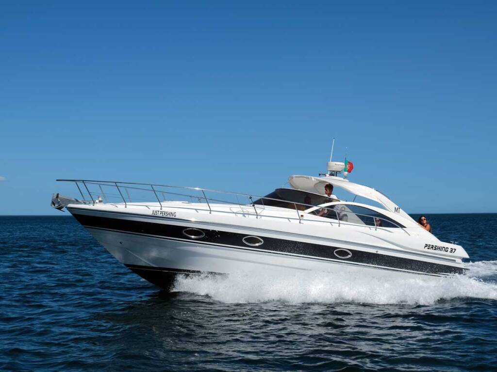 Pershing 37 Just Pershing