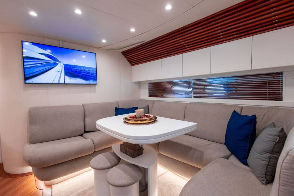 Pershing 52 MIRA