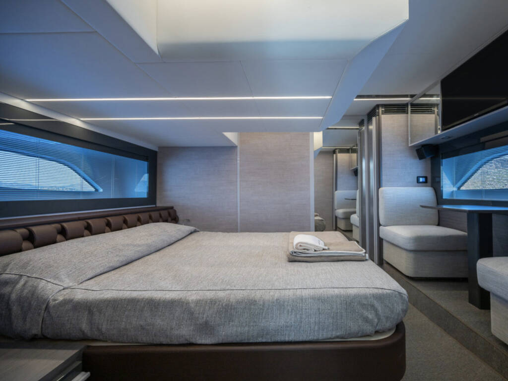 Pershing Polar 5x Polar