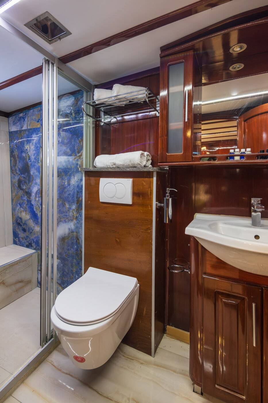 Phoenix Bronze Phoenix Bronze