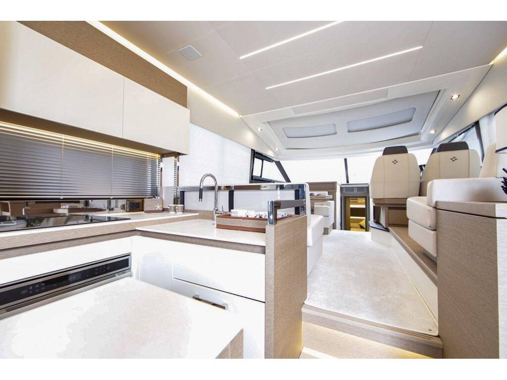 Prestige 520 S Fabiana