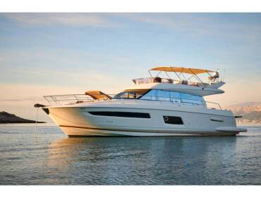 Prestige 550 Fly • Very Bery
