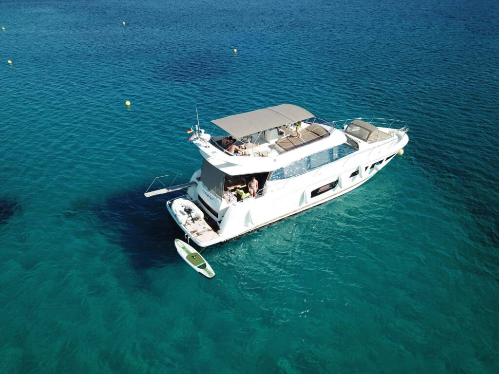 Prestige 550 Fly Very Bery