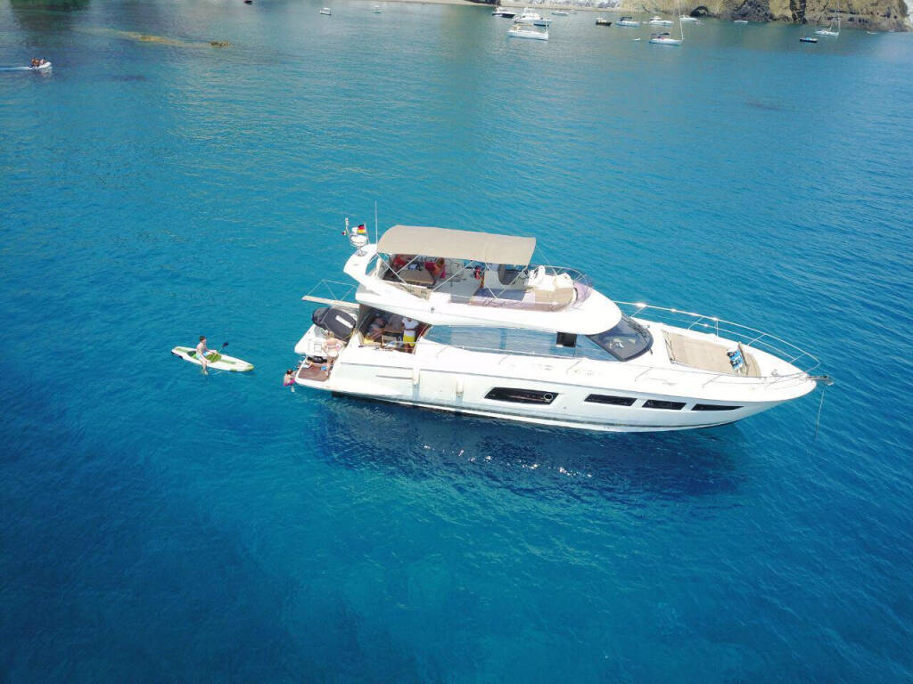 Prestige 550 Fly Very Bery