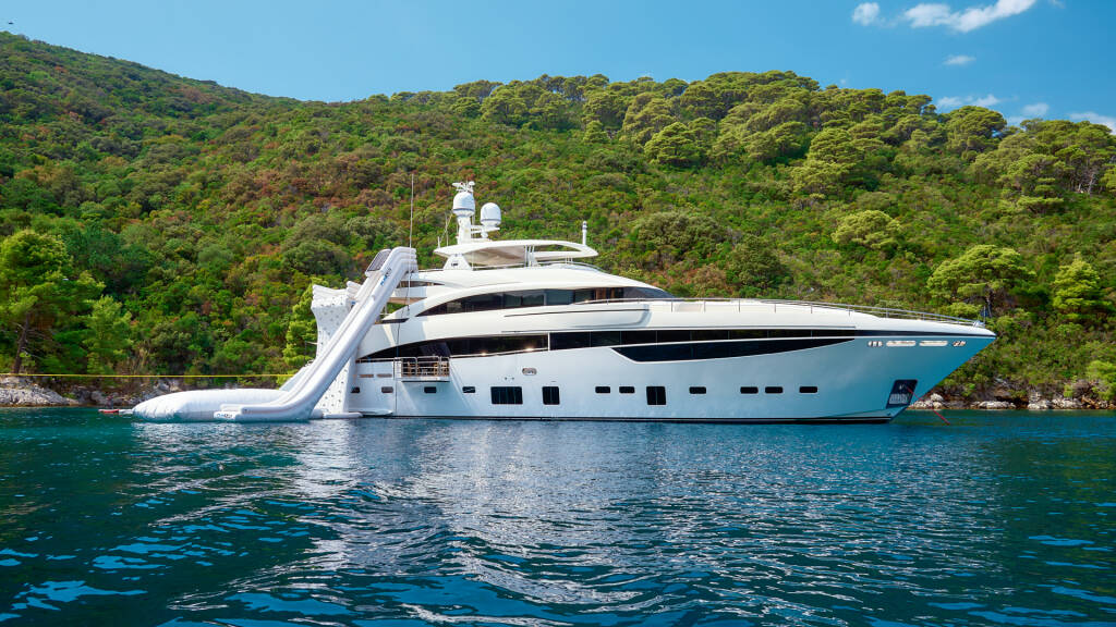 Princess 40m Mirage IV