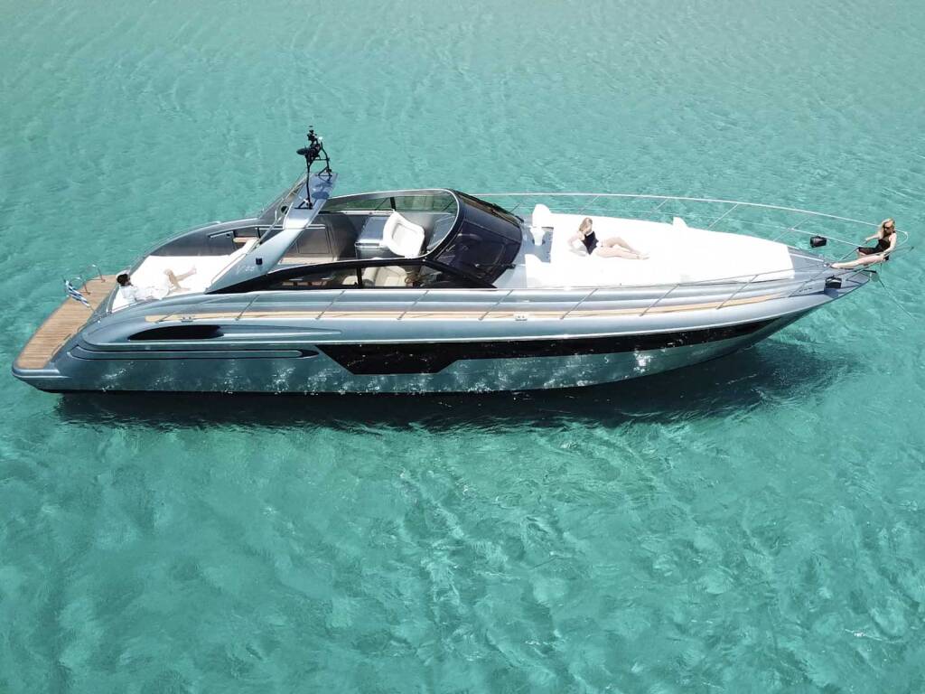 Princess V55 60ft Este 2