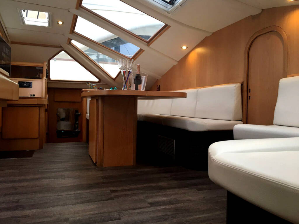 Privilege 51 Montagu
