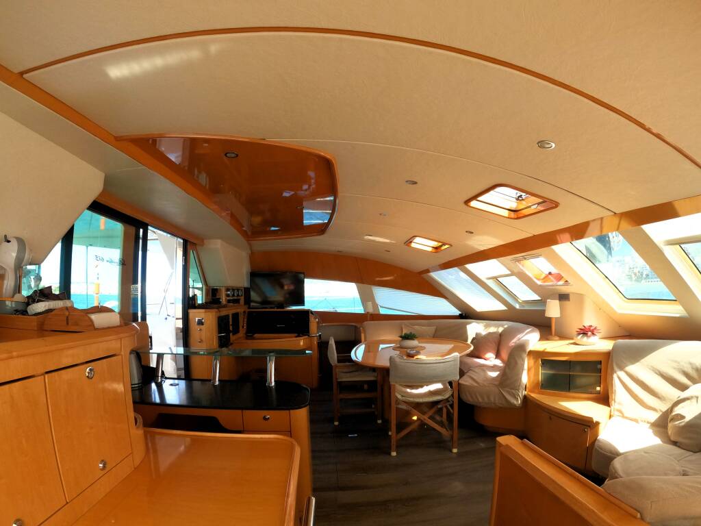 Privilege 615 Audaz