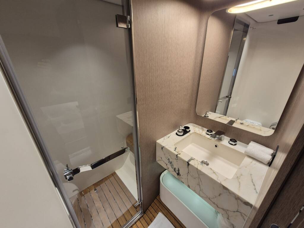 Azimut Grande 26M First Horizon