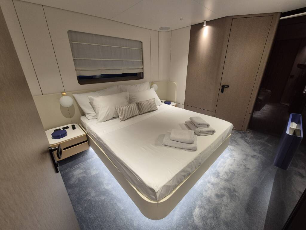 Azimut Grande 26M First Horizon