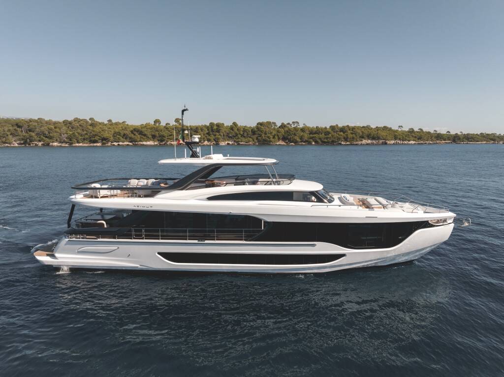 Azimut Grande 26M First Horizon