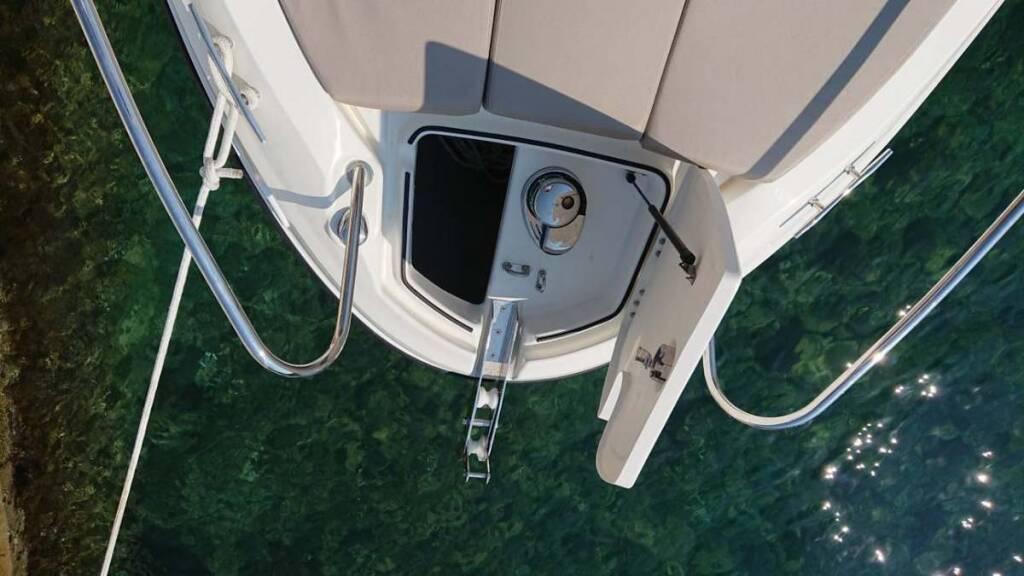 Quicksilver 805 Sundeck Quicksilver 805