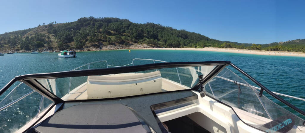 Quicksilver Activ 875 Sundeck Alice