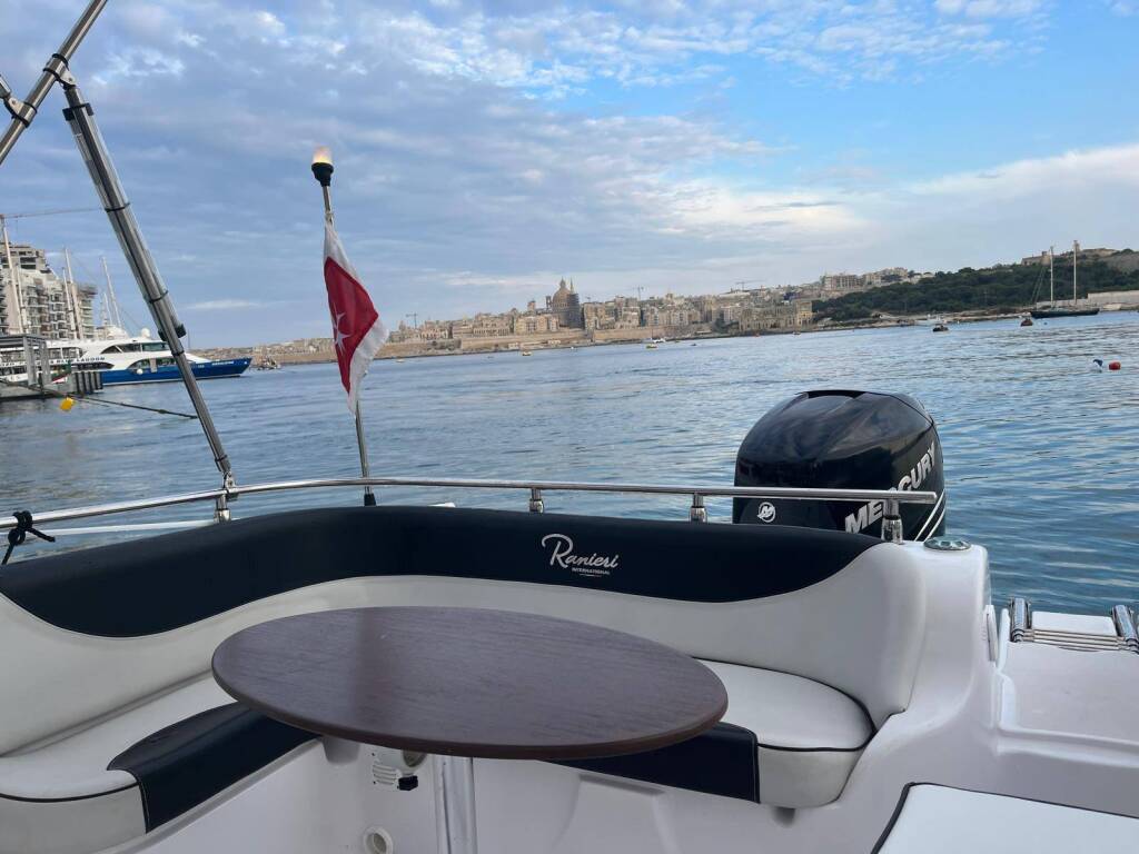 Ranieri Sea Lady 24 Aimee