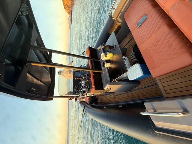 RIB 7M. NORTHSTAR 200HP Kuro 