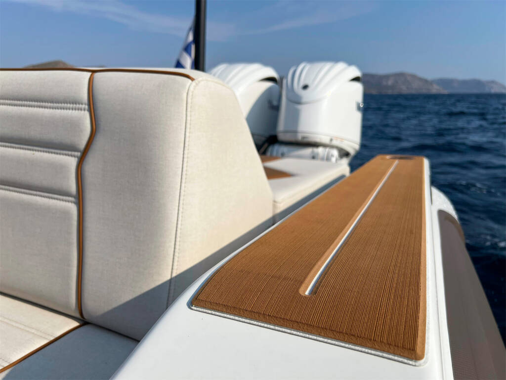 Rock Marine 36 AELIA
