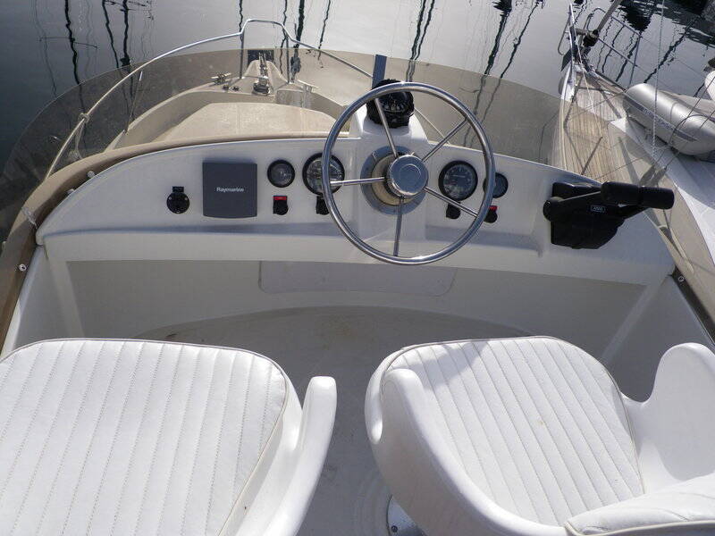Rodman Fly 870 Txanpa Hiru