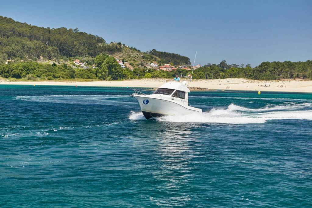 Rodman Fly 870 Txanpa Hiru